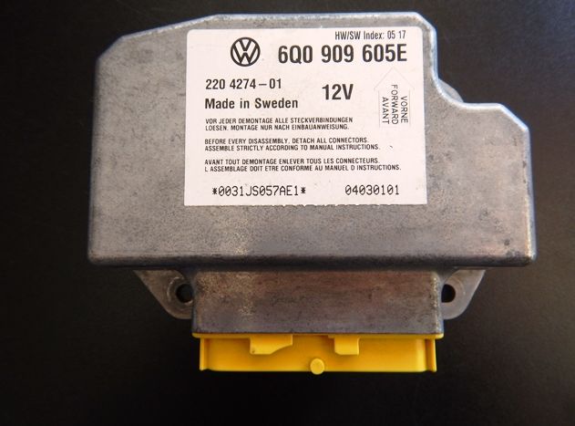 2003年 VW ビートル エアバックコントロールユニット現品修理