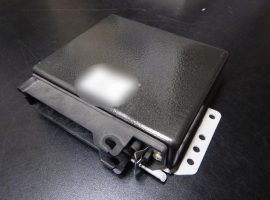 ボルボ 240 リビルトエンジンコンピュータ BOSCH 0280000561