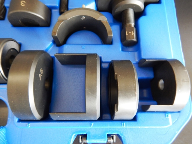 HCB TOOLS社製 トヨタ リアアクスル ブッシュリムーバーインストーラー HCB-B1623