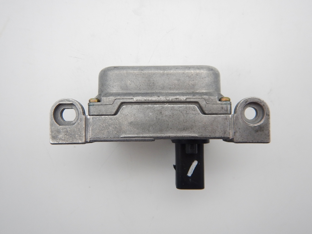 VW ゴルフⅣ R32 ヨーレートセンサー リビルト品 1K0907652A