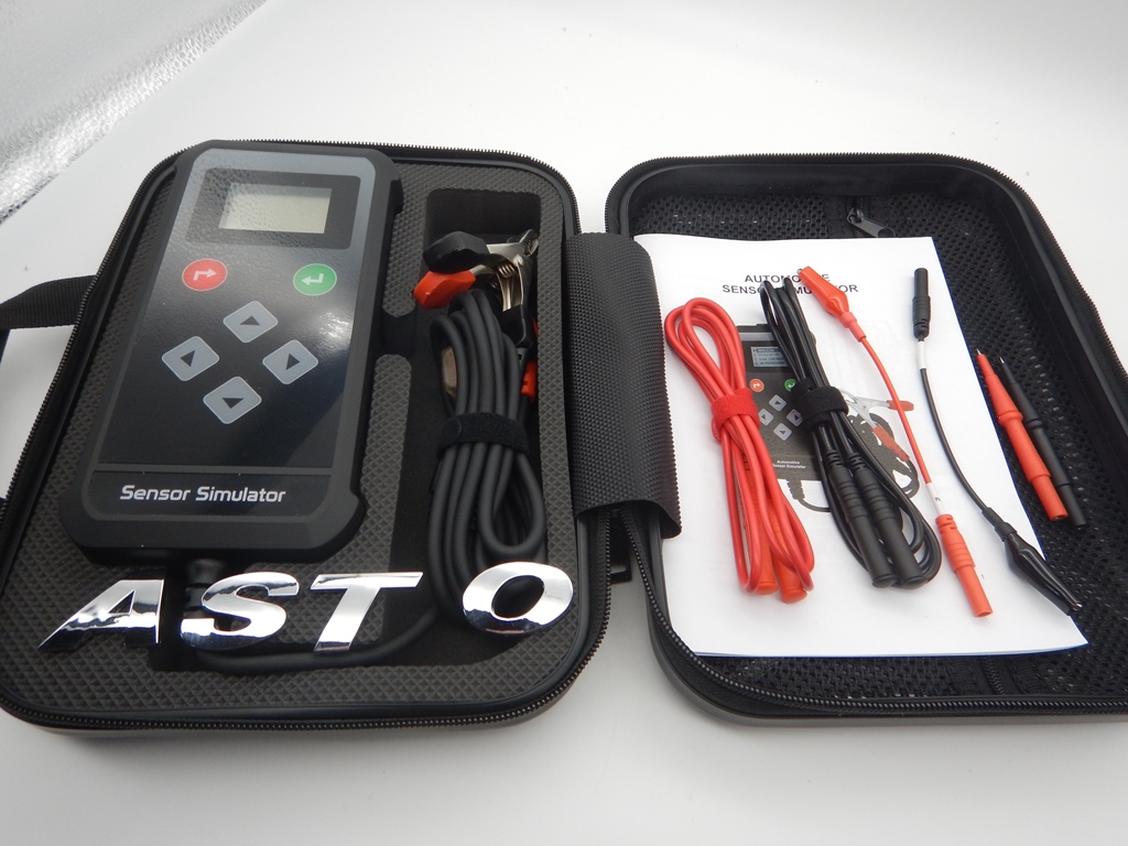 thumbnail image 2 of HubiTools HU31035 Automotive Sensor Simulator & Wiring Tester Diagnostic Tool 2 of 5
