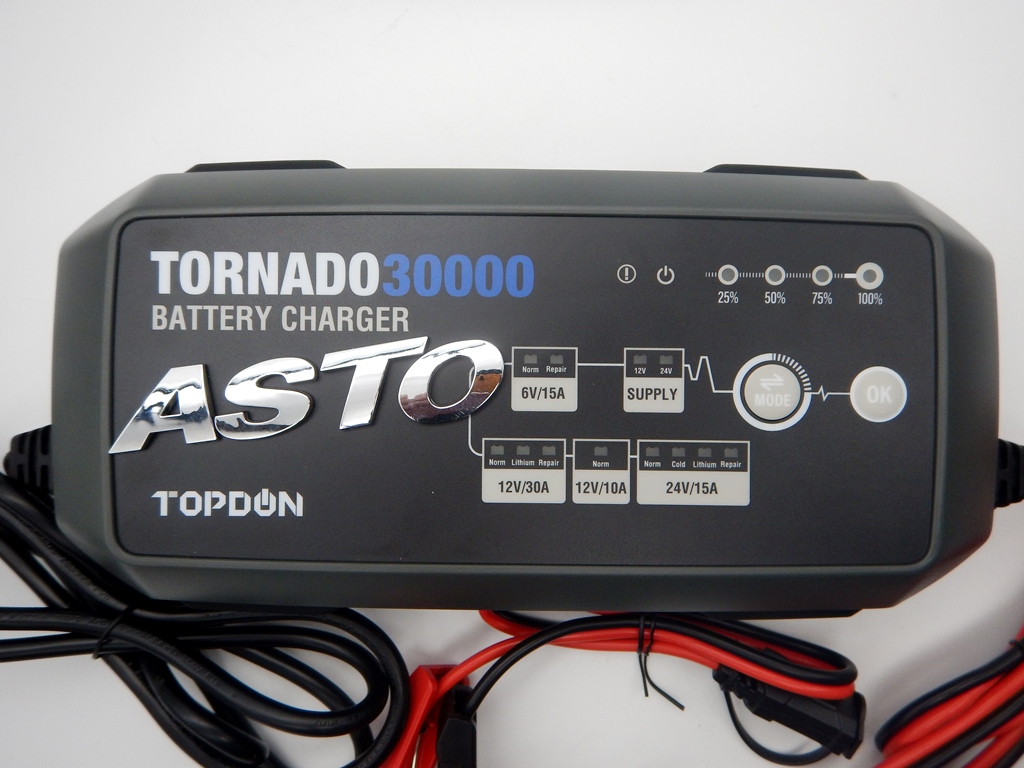 バッテリー充電器（パワーサプライモード付） TOPDON Tornado30000 6V/12V/24V対応 エーミング作業時に