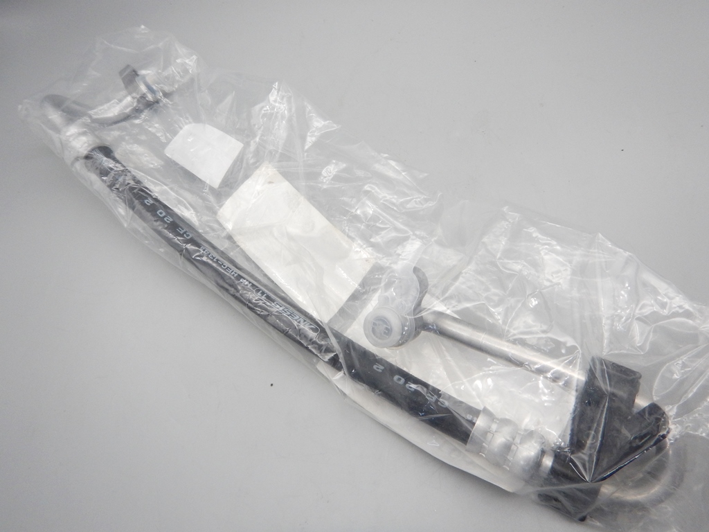 日産 R34 GT-R A/Cホース 92490-AA402 純正品