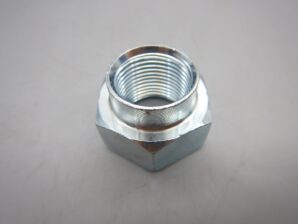 フィアット 141 パンダ フロントハブAssy DAYCO製 4400918
