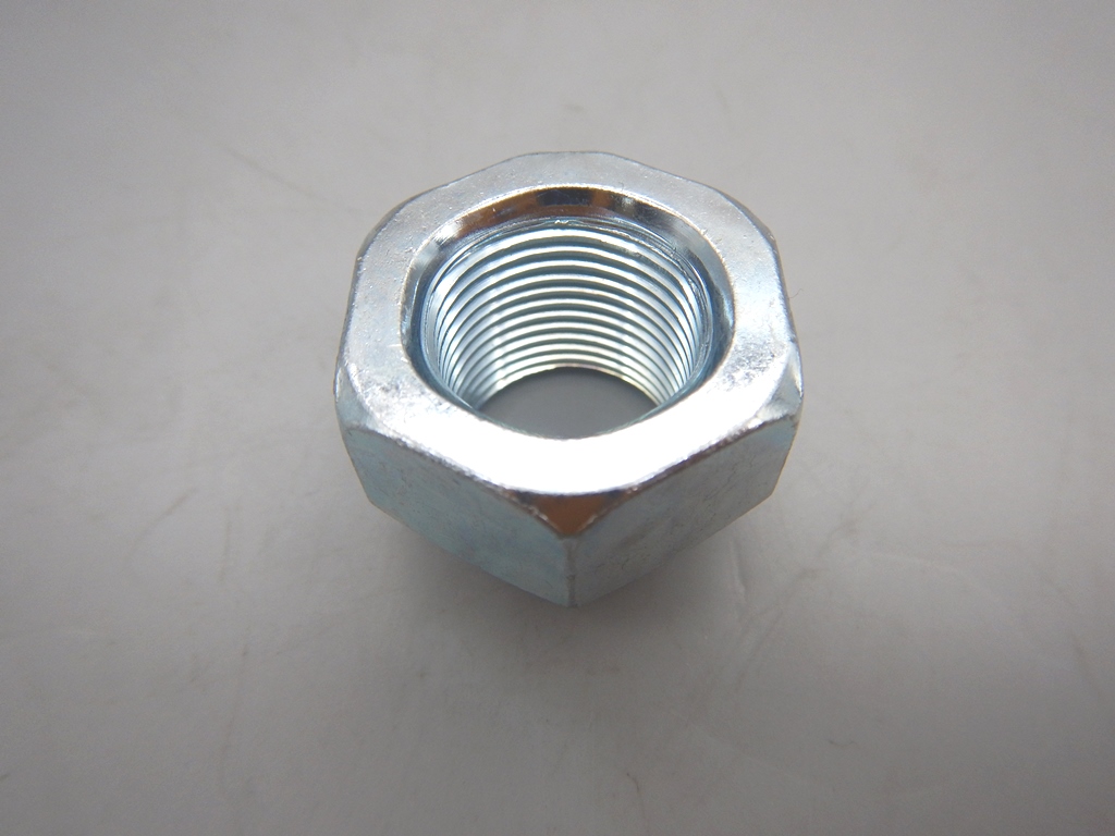 フィアット 141 パンダ フロントハブAssy DAYCO製 4400918