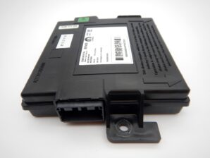 フィアット 500X / ジープ レネゲイド 他 RFHM（ラジオフリーケンシーハブモジュール）クローン作製