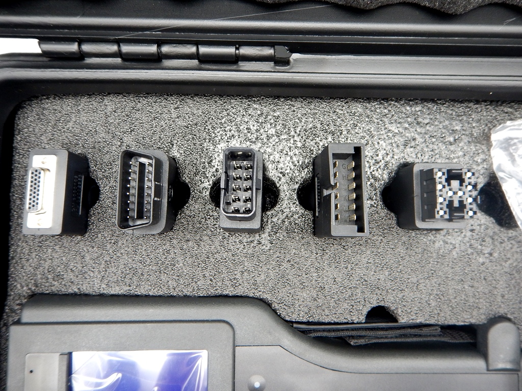 GM Tech2（テックツー）CANdiインターフェース + 収納ハードケース付き ベストクオリティーバージョン