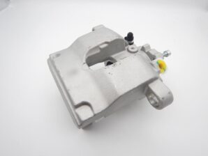 ベンツ W205 左リアキャリパー 2054230381 社外新品