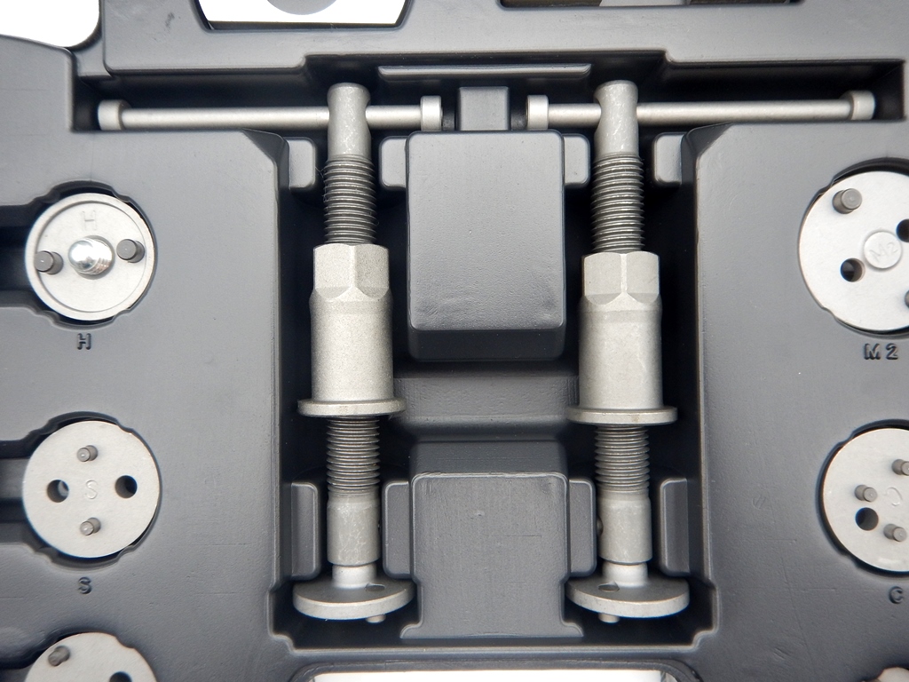 HCB TOOLS社製 ブレーキキャリパーツールセット 37ピース HCB-A2292