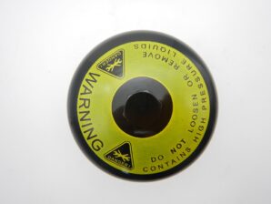 サーブ 900 ブレーキ アキュームレータ 社外品 4002267