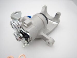 フィアット パンダ ランチア イプシロン 他 リアキャリパーAssy 左右セット 1台分