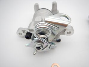 フィアット パンダ ランチア イプシロン 他 リアキャリパーAssy 左右セット 1台分