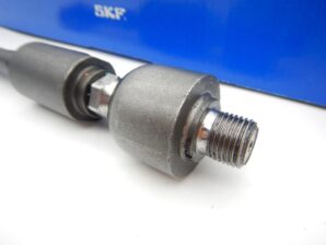 アルファロメオ 147 / 156 / GT 他 ステアリング インナータイロッド SKF製