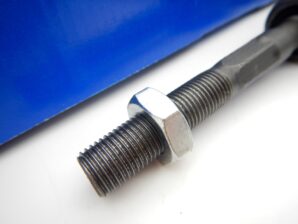 アルファロメオ 147 / 156 / GT 他 ステアリング インナータイロッド SKF製