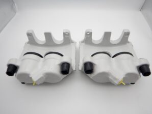 アウディー 8N TT 3.2L クアトロ フロントキャリパー リビルト品 コーティング済み