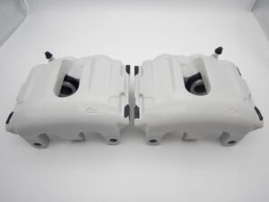 アウディー 8N TT 3.2L クアトロ フロントキャリパー リビルト品 コーティング済み