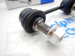 アルファロメオ ジュリエッタ ステルビオ リアスタビリンク 左右セット 1台分