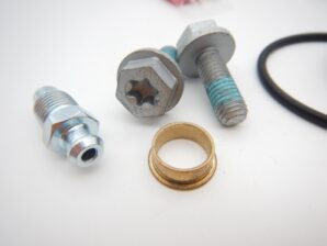 ベンツ R190 AMG GT 他 リアキャリパー リビルトキット 1台分