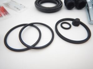 ベンツ R190 AMG GT 他 リアキャリパー リビルトキット 1台分