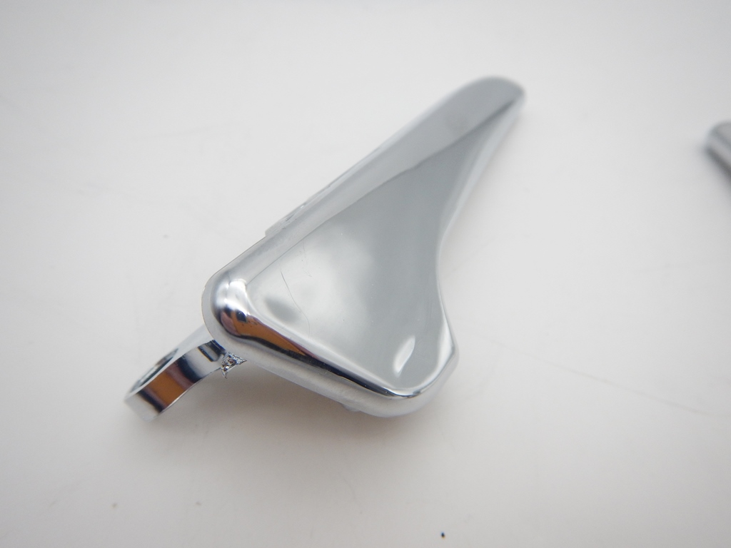 ベンツ W169 / W245 ドアインナーハンドル 左右セット