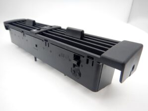 ベンツ W124 センターエアーベントグリルAssy（メタルフレームバージョン）