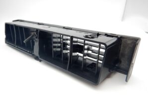 ベンツ W124 センターエアーベントグリルAssy（メタルフレームバージョン）