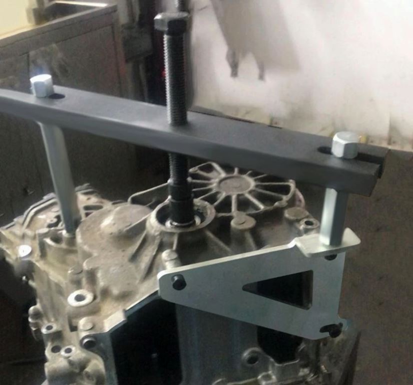 VW / アウディー 7速 DSG 0AM DQ200 ハウジング分解ツールキット