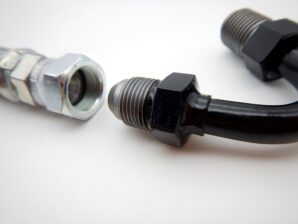 パワーステアリング 高圧ホース 現品修理