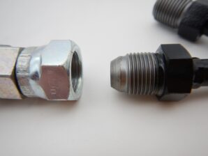 パワーステアリング 高圧ホース 現品修理