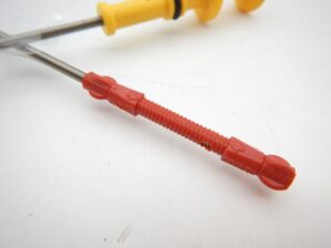 ベンツ M642 エンジンオイルレベルゲージ 6420104172