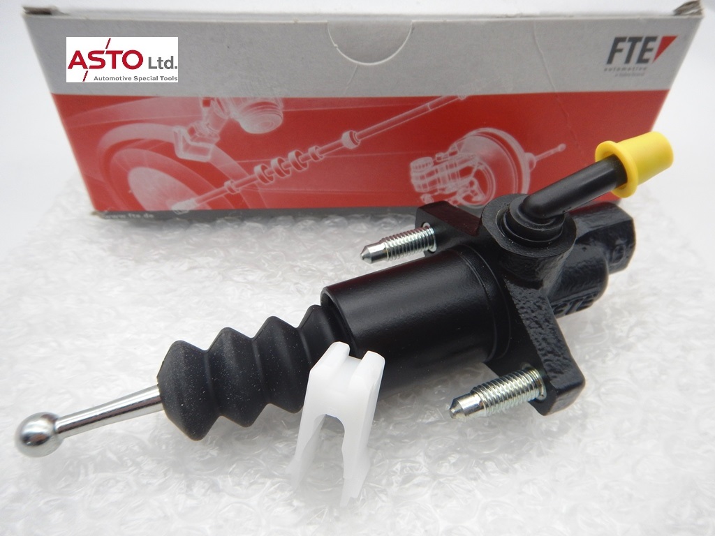 入手困難 VW ゴルフ3 GTI / VR6 右ハンドル車専用 クラッチマスターシリンダーAssy FTE製 1H2721401