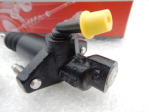 入手困難 VW ゴルフ3 GTI / VR6 右ハンドル車専用 クラッチマスターシリンダーAssy FTE製 1H2721401