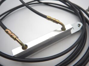 ベンツ R230 バリオルーフ油圧シリンダー 2308001072 / 2308000972