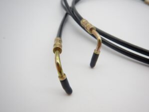 ベンツ R230 バリオルーフ油圧シリンダー 2308001072 / 2308000972