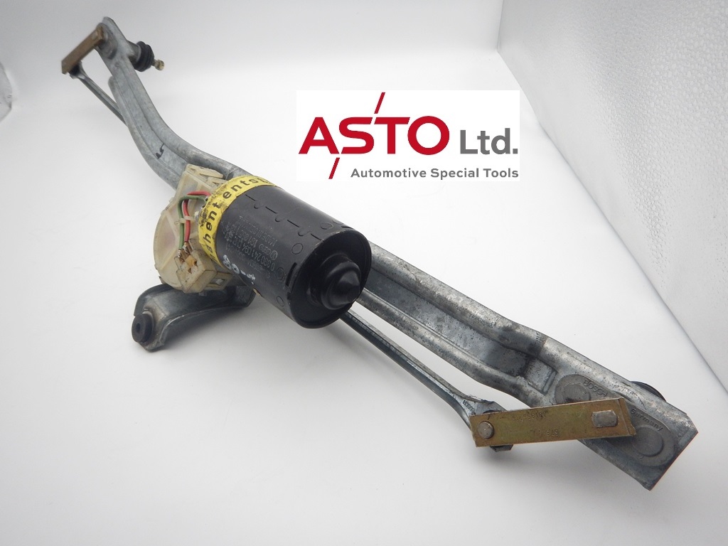 1988年 VW ゴルフ2 フロントワイパーリンケージAssy 中古品