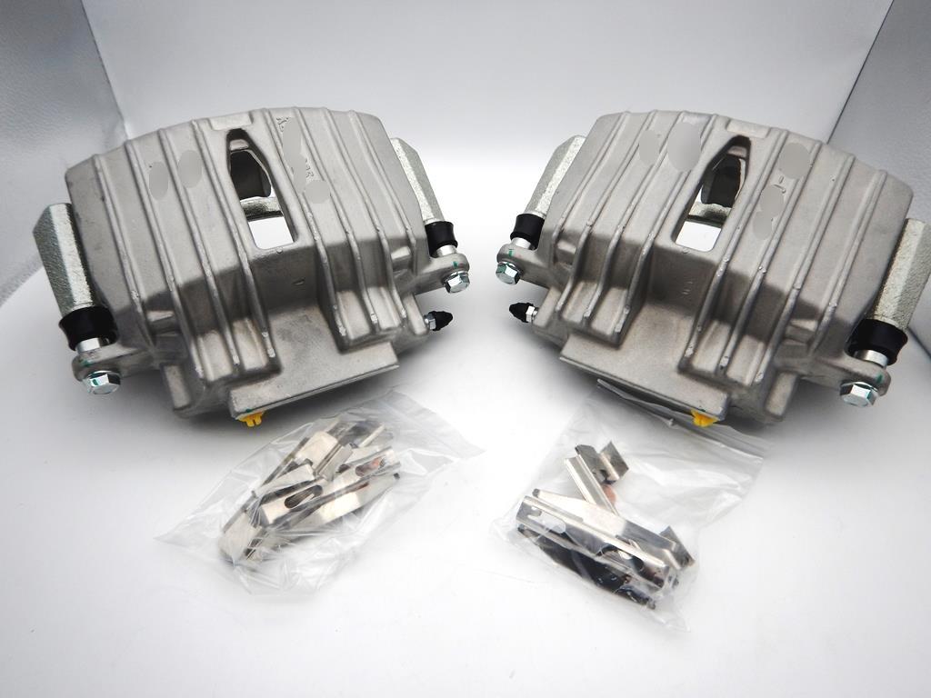 コルベット C5 フロントキャリパーAssy（ブラケット付き）左右セット 社外品