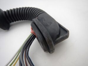 アルファロメオ ジュリエッタ テールゲートハーネスリペアキット